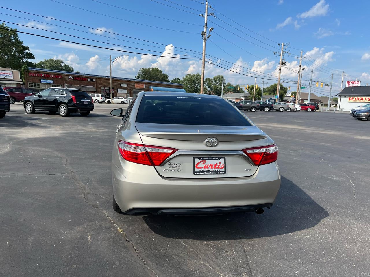 Toyota Camry XLE 2016