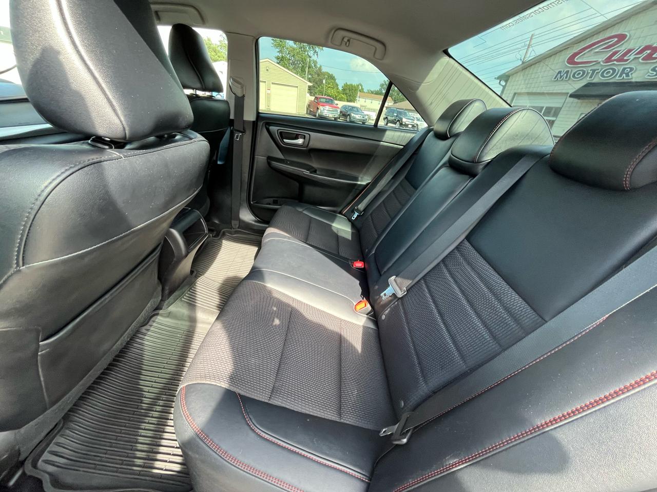 Toyota Camry XLE 2016