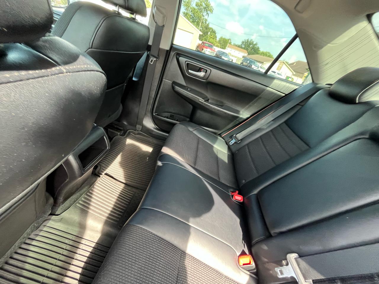 Toyota Camry XLE 2016