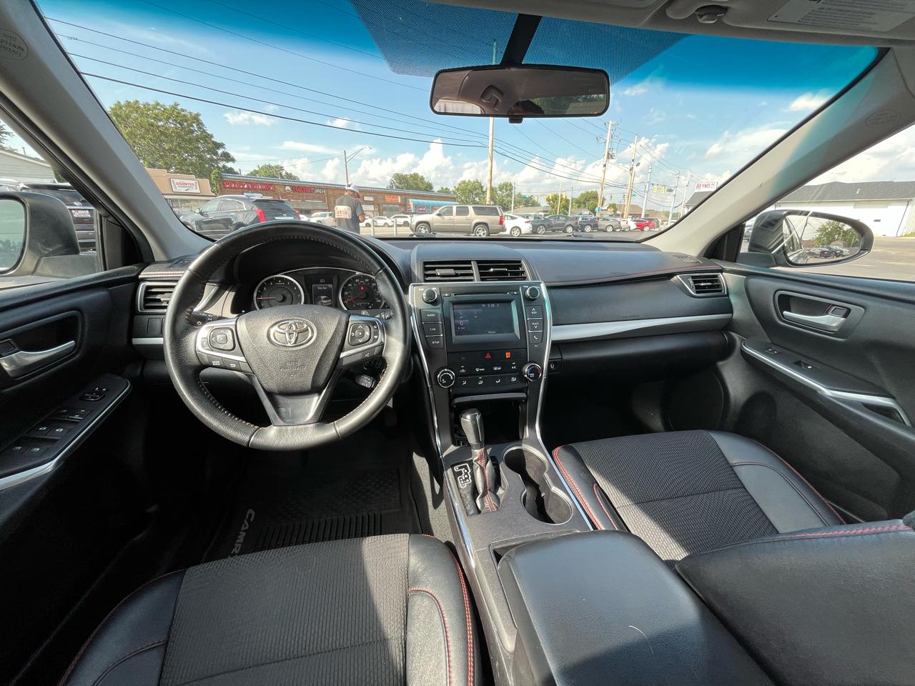 Toyota Camry XLE 2016