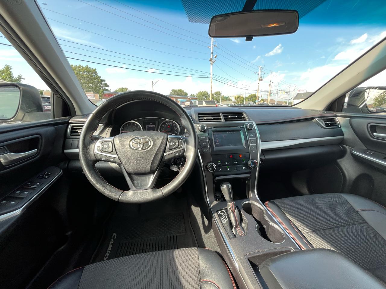 Toyota Camry XLE 2016
