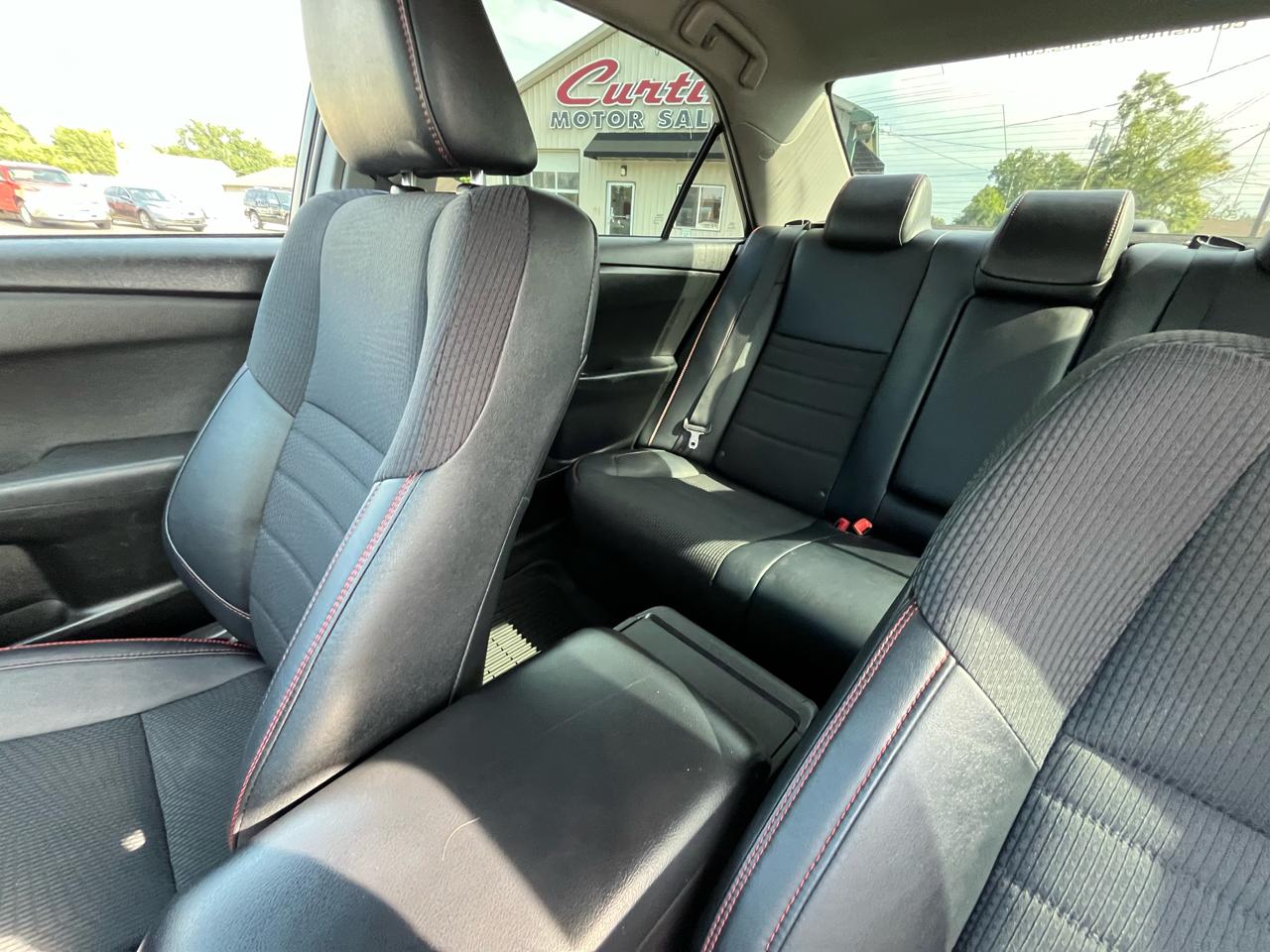 Toyota Camry XLE 2016