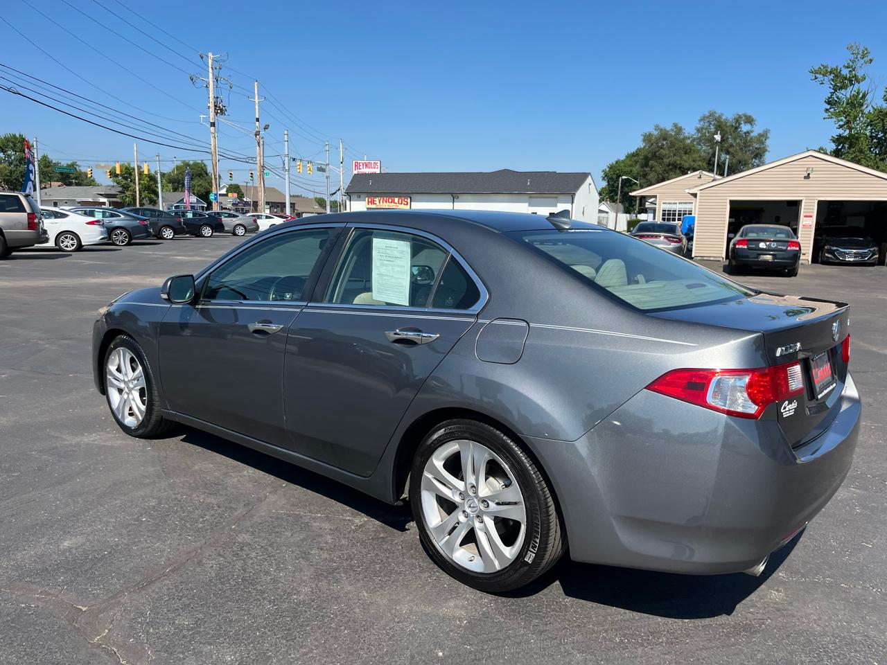 Acura TSX V6 5-Speed AT with Tech Package 2010