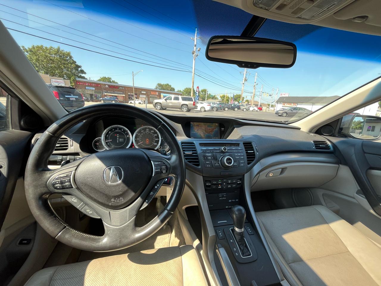 Acura TSX V6 5-Speed AT with Tech Package 2010