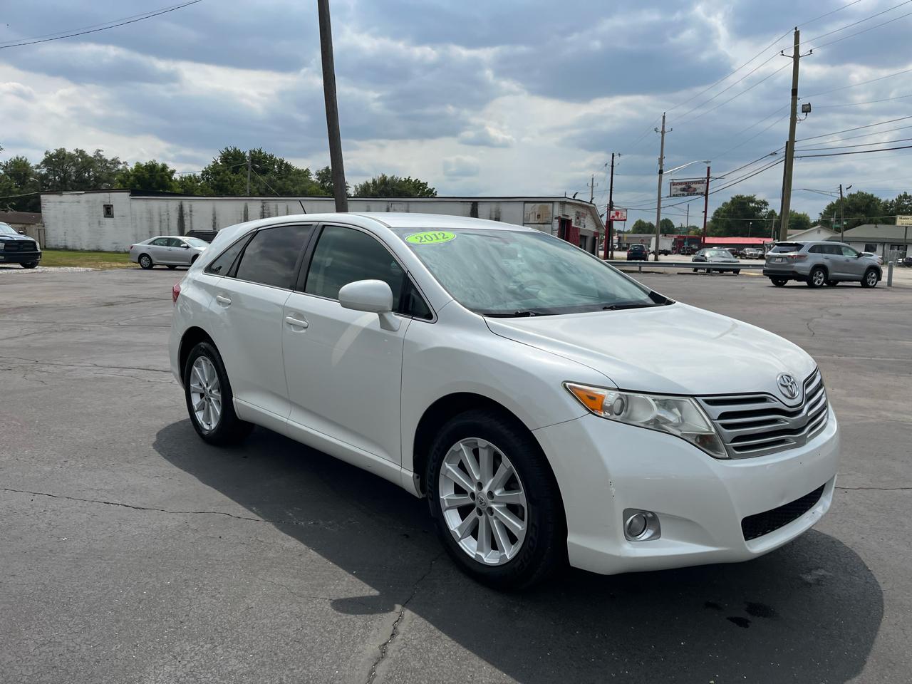 Toyota Venza LE I4 AWD 2012