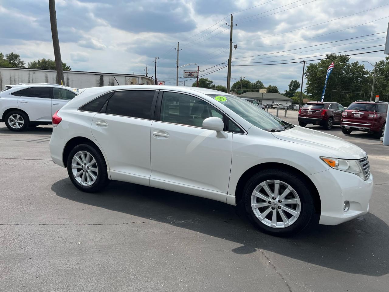 Toyota Venza LE I4 AWD 2012