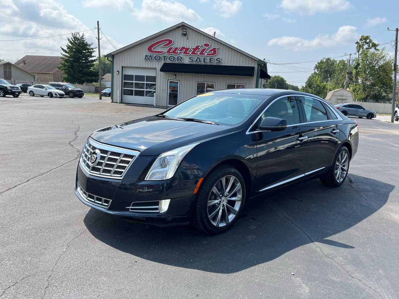 Cadillac XTS Luxury 2013