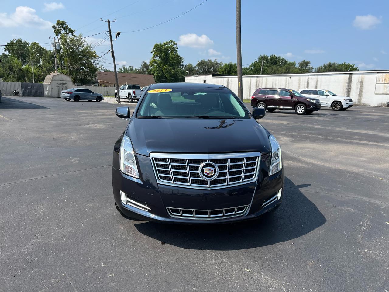 Cadillac XTS Luxury 2013