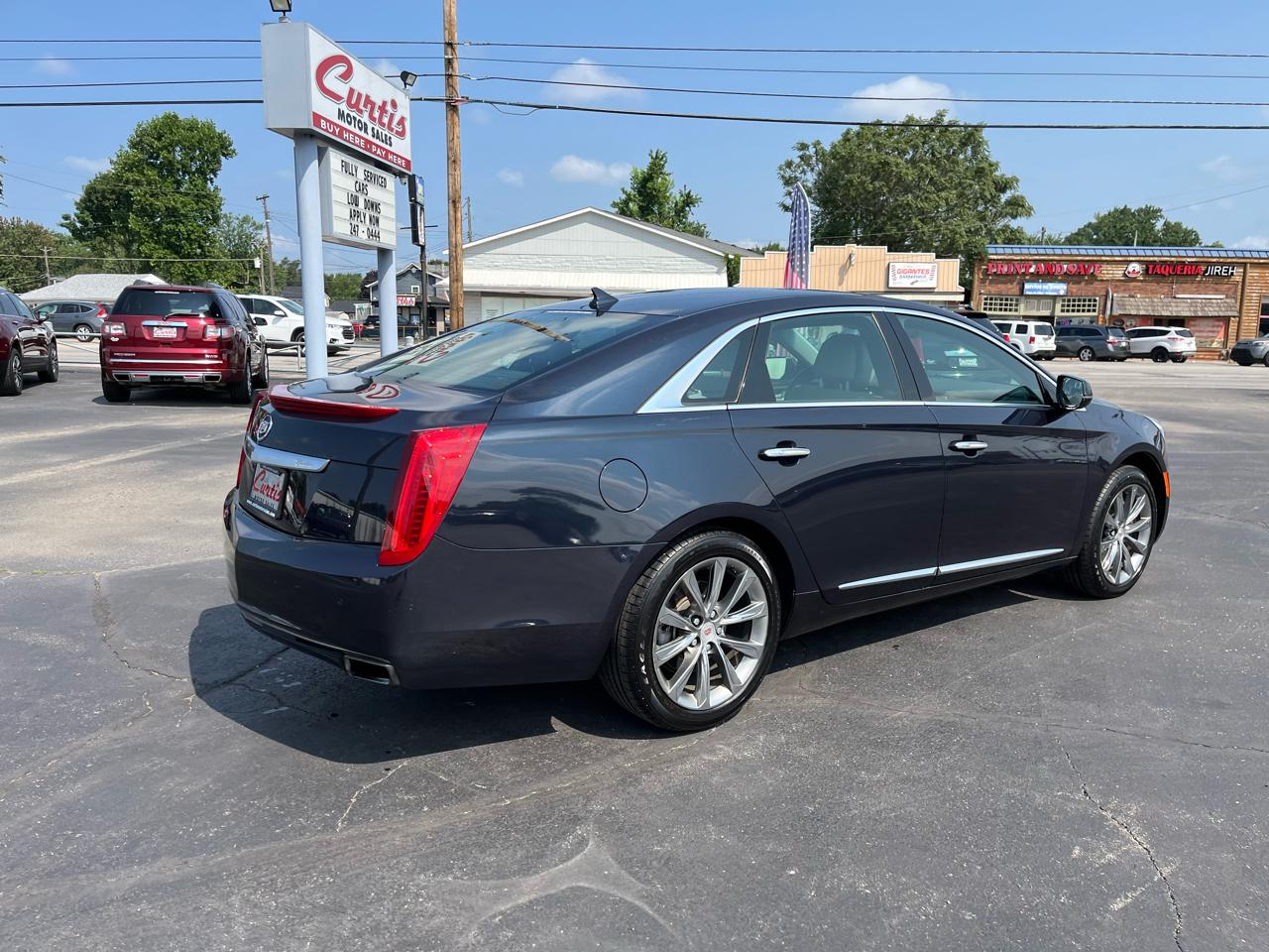 Cadillac XTS Luxury 2013
