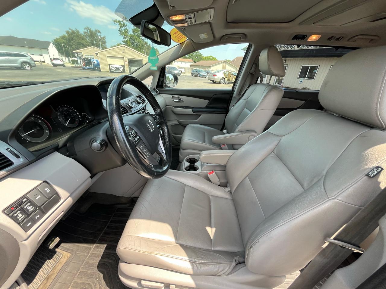 Honda Odyssey Touring 2014