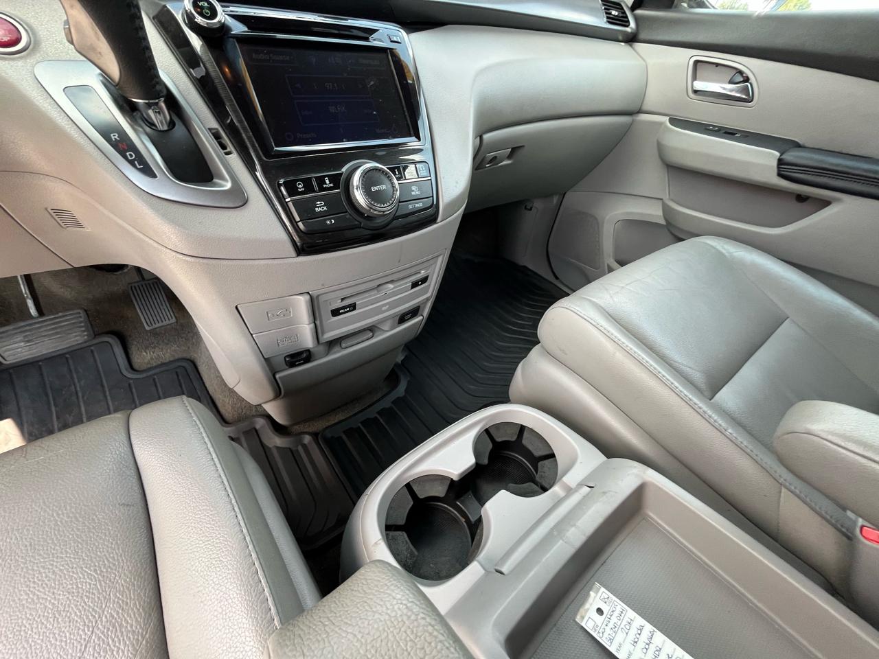 Honda Odyssey Touring 2014