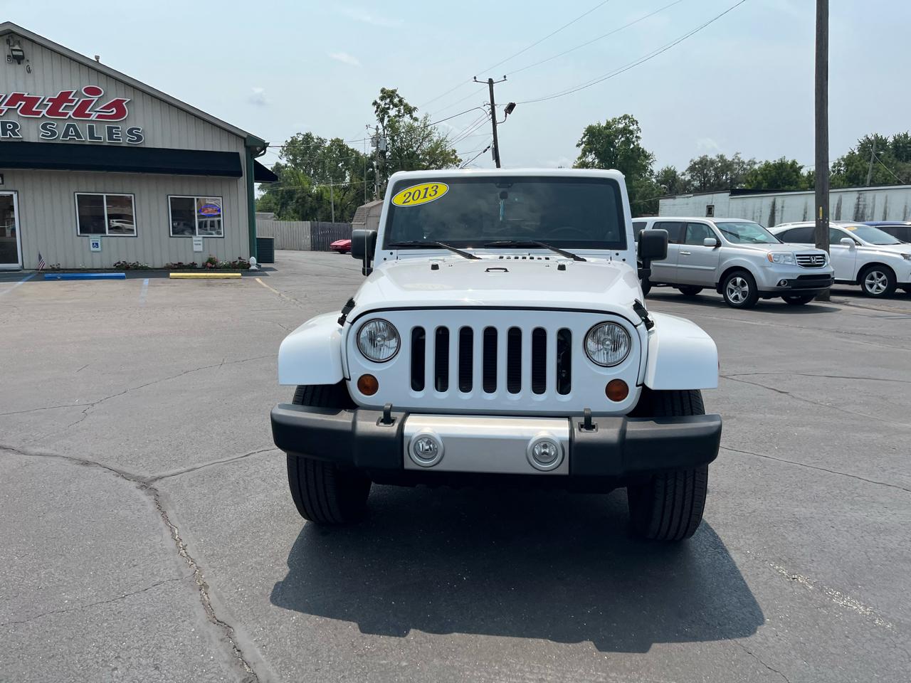 Jeep Wrangler Unlimited Sahara 4WD 2013
