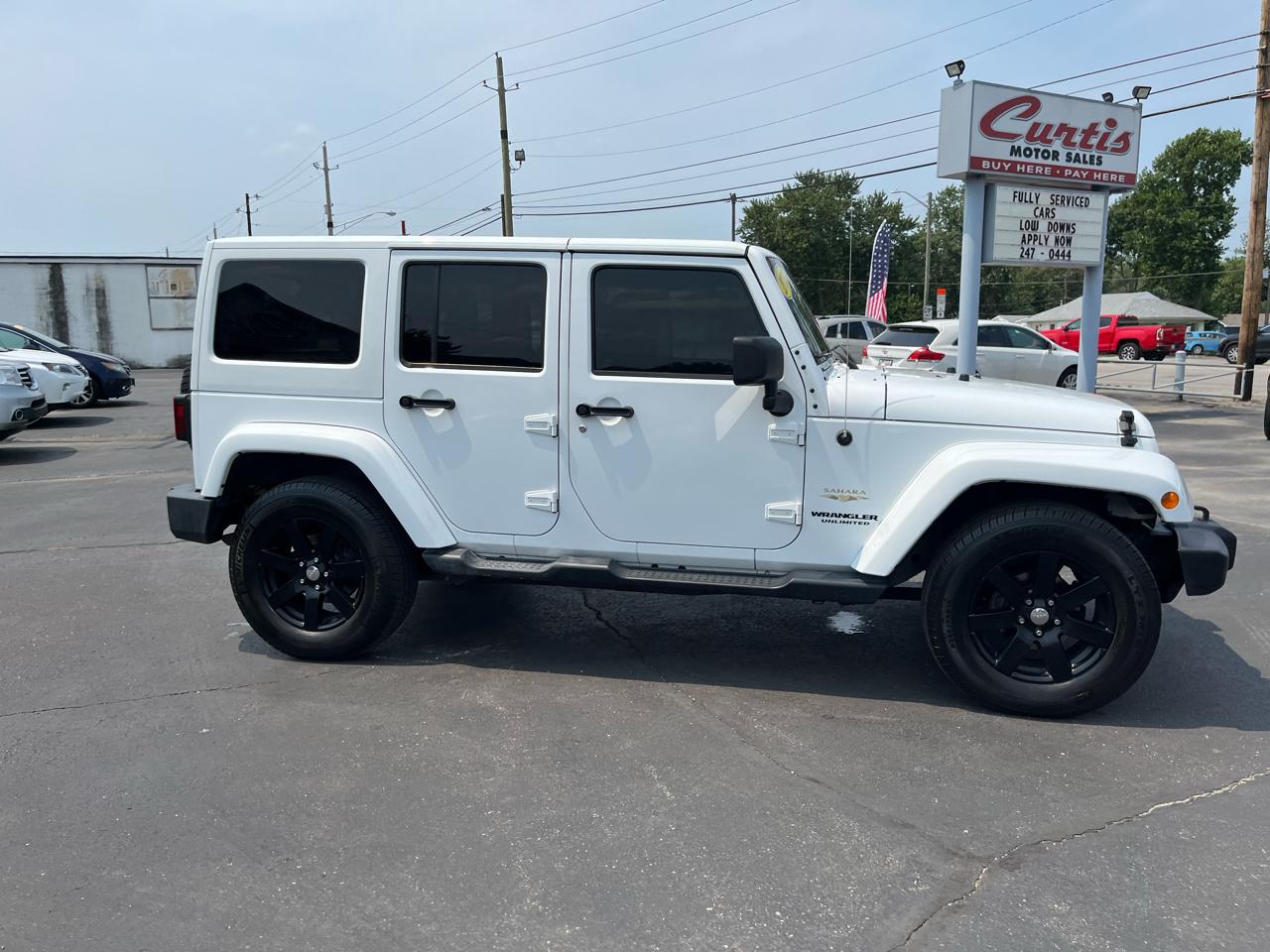 Jeep Wrangler Unlimited Sahara 4WD 2013
