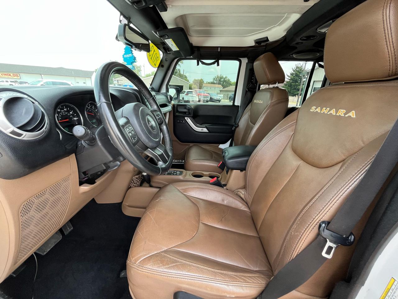 Jeep Wrangler Unlimited Sahara 4WD 2013