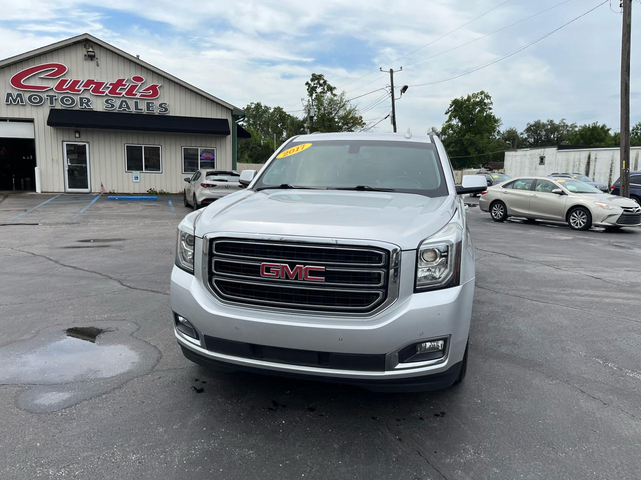 GMC Yukon XL SLE 4WD 2017