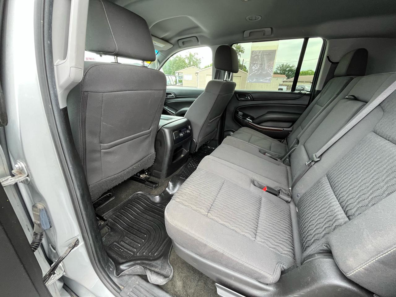 GMC Yukon XL SLE 4WD 2017