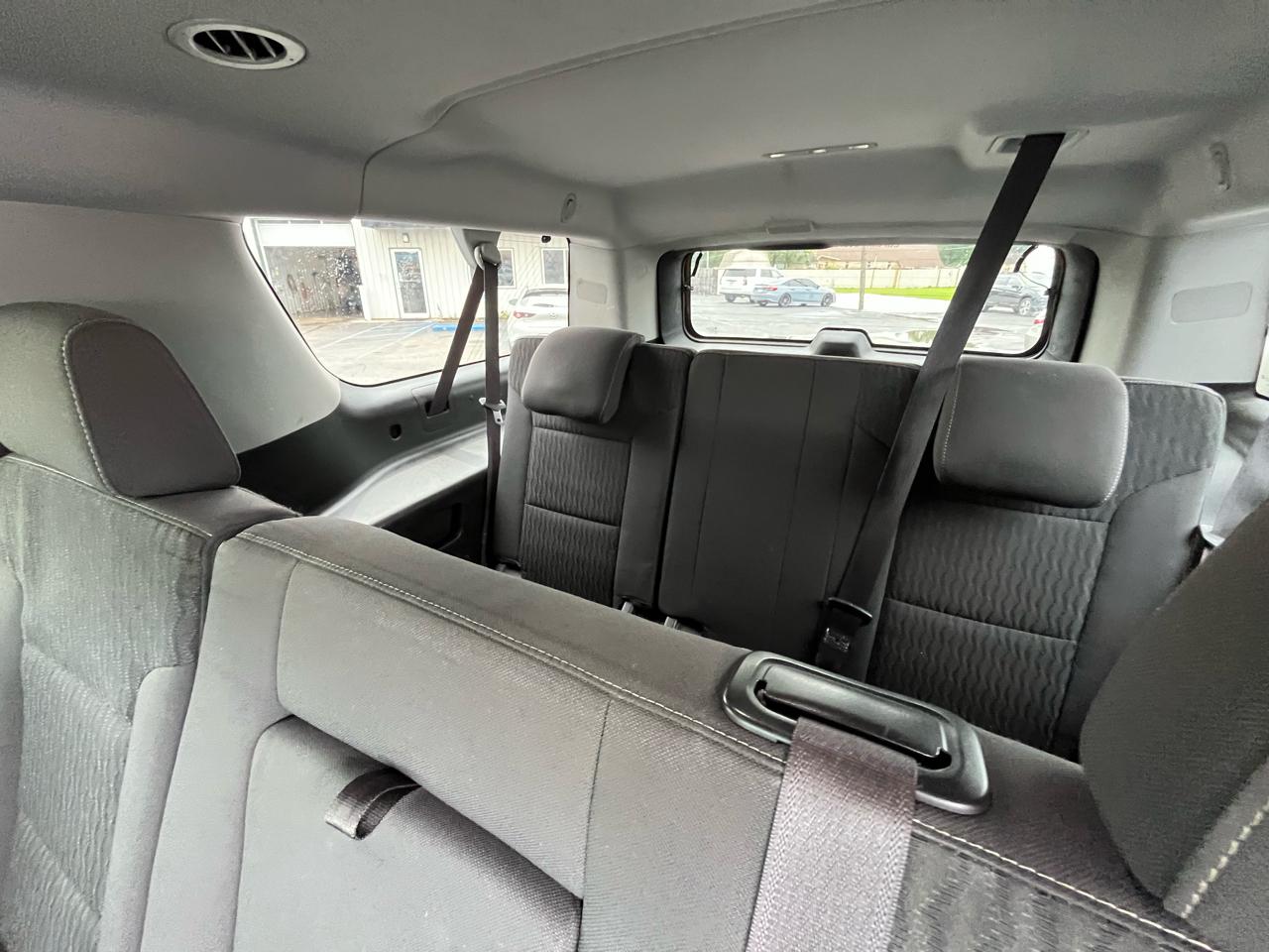 GMC Yukon XL SLE 4WD 2017
