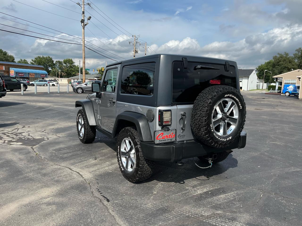 Jeep Wrangler Sport 4WD 2015