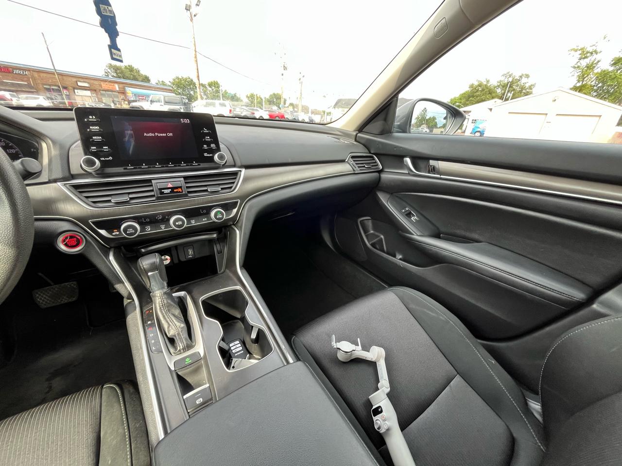 Honda Accord LX CVT 2019