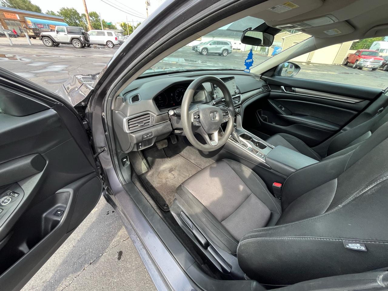 Honda Accord LX CVT 2019