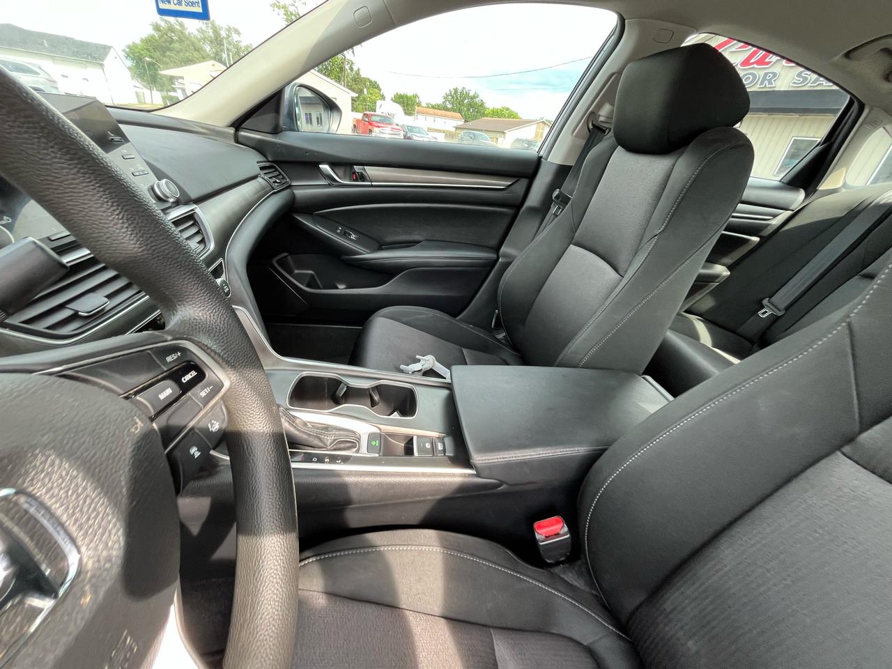 Honda Accord LX CVT 2019