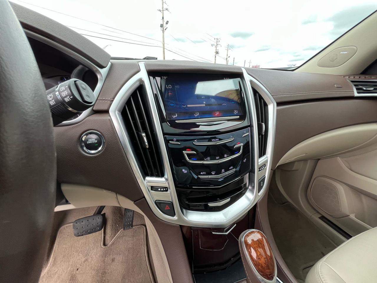 Cadillac SRX Luxury Collection FWD 2015
