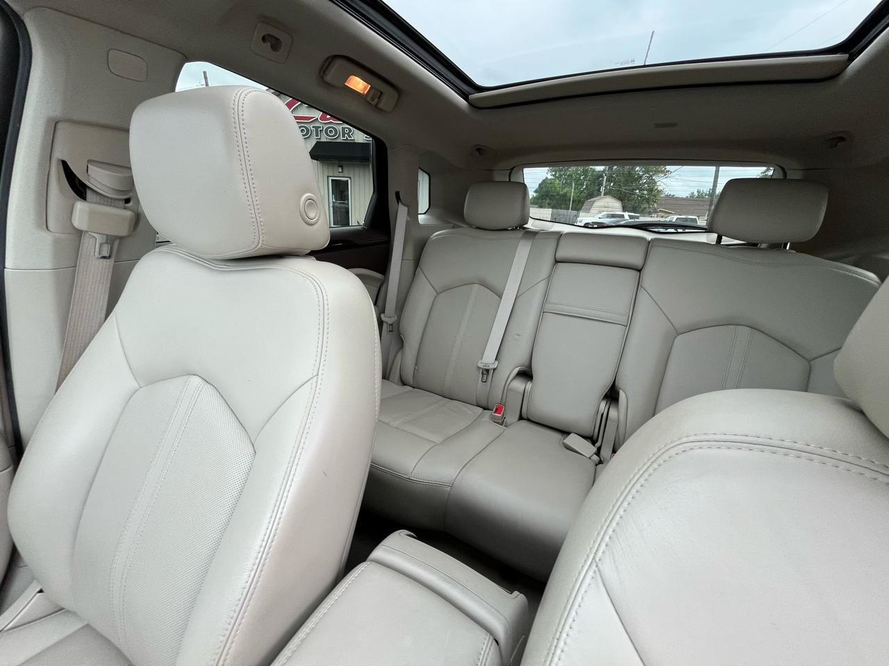 Cadillac SRX Luxury Collection FWD 2015