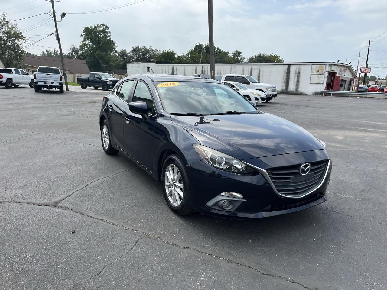 Mazda MAZDA3 i Touring AT 5-Door 2016