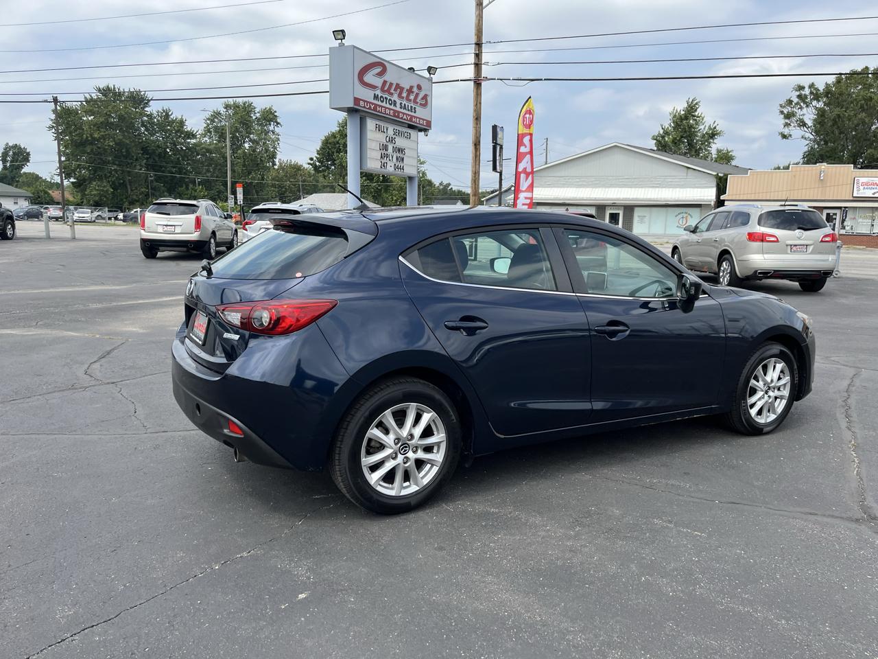 Mazda MAZDA3 i Touring AT 5-Door 2016