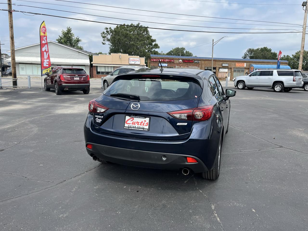 Mazda MAZDA3 i Touring AT 5-Door 2016