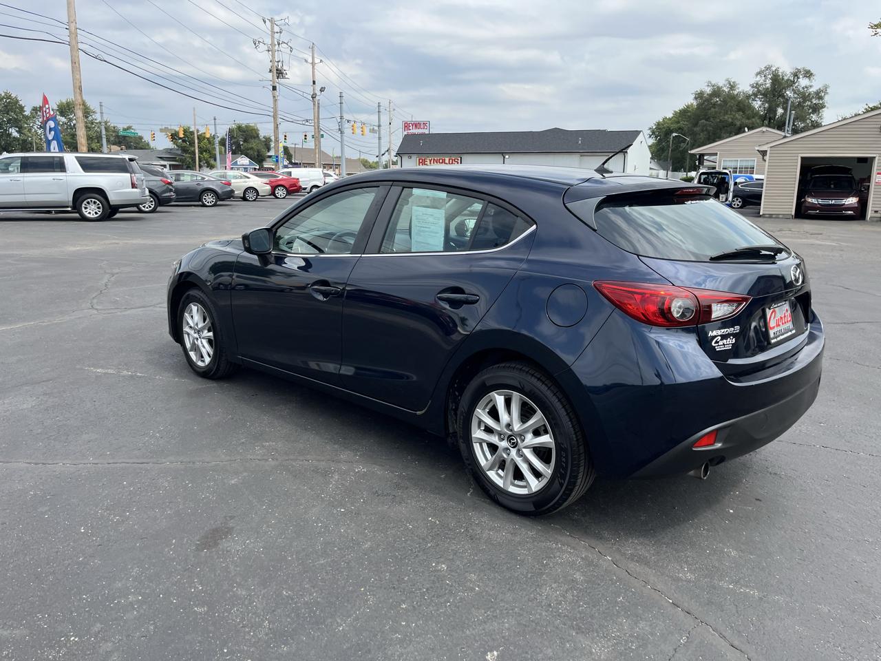 Mazda MAZDA3 i Touring AT 5-Door 2016