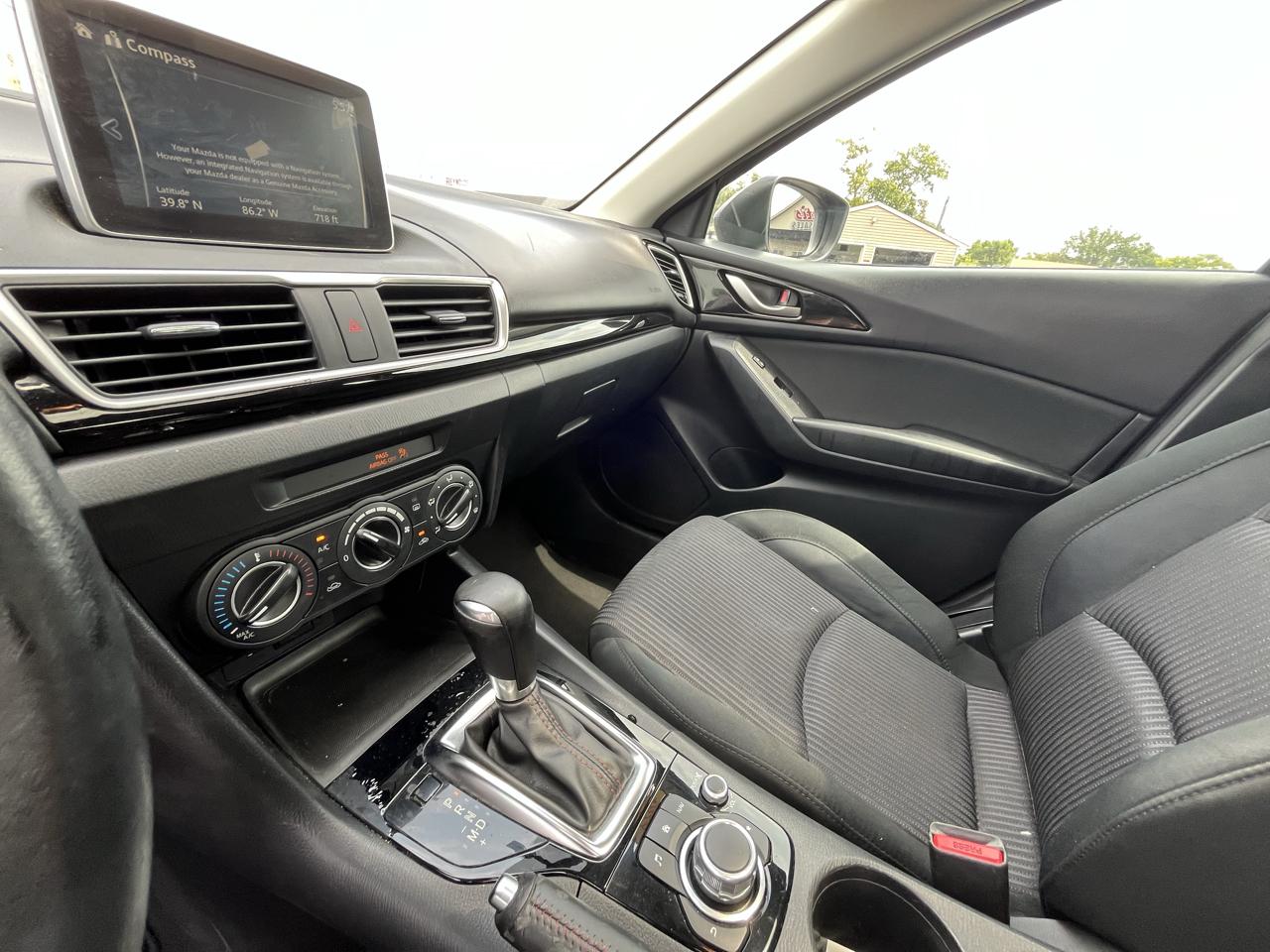 Mazda MAZDA3 i Touring AT 5-Door 2016