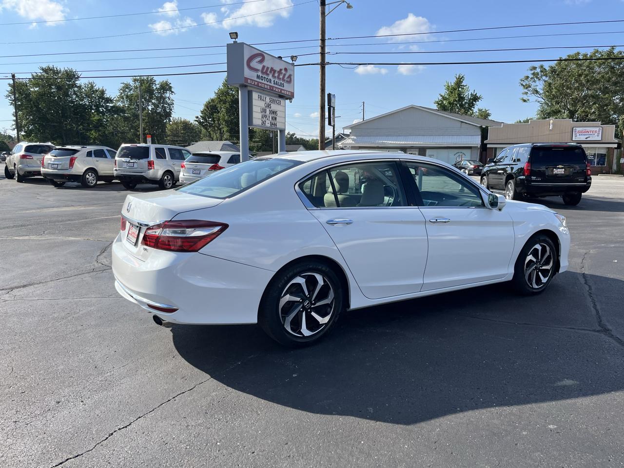 Honda Accord EX-L Sedan V6 6-Spd AT 2017