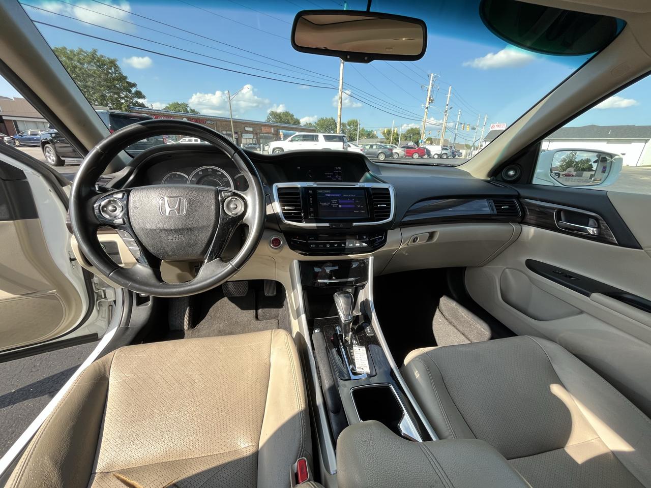 Honda Accord EX-L Sedan V6 6-Spd AT 2017