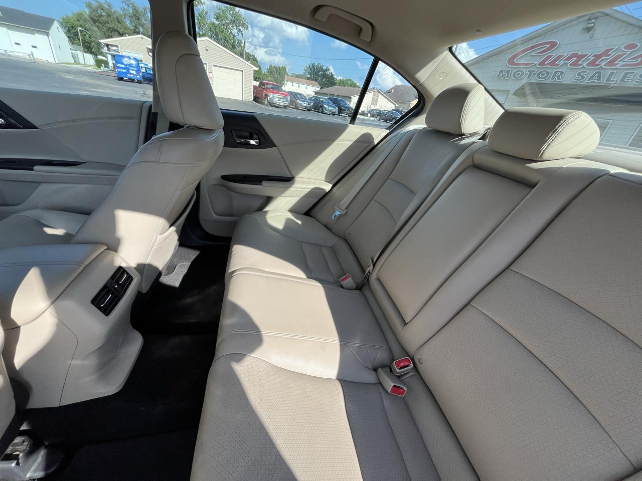 Honda Accord EX-L Sedan V6 6-Spd AT 2017