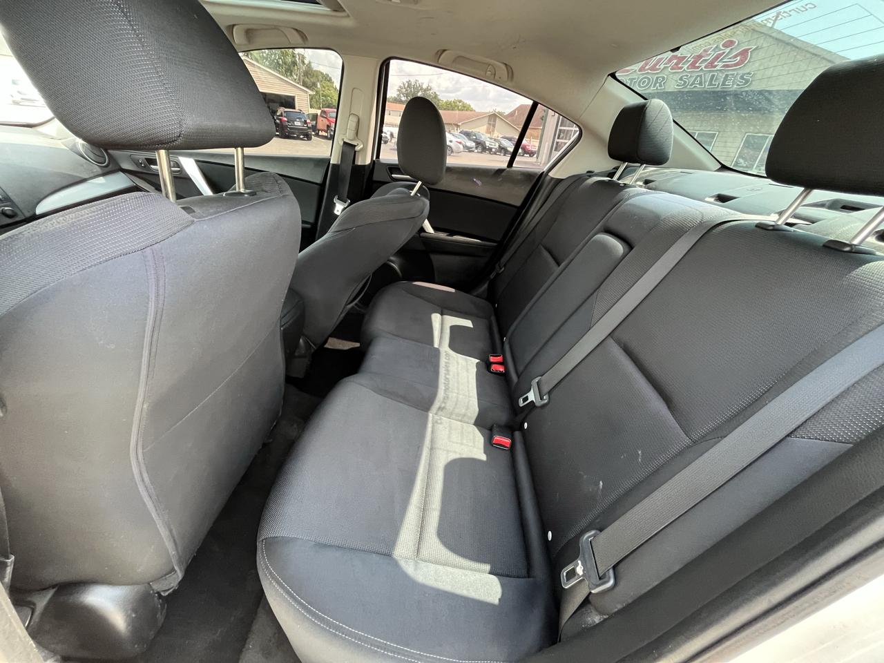 Mazda MAZDA3 s Grand Touring 4-Door 2010