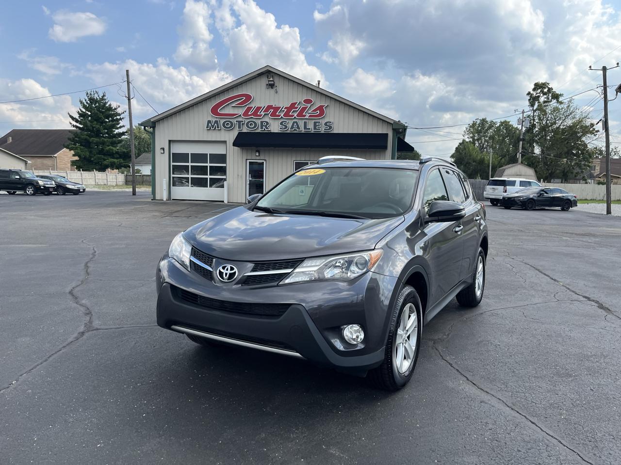 Toyota RAV4 XLE AWD 2014