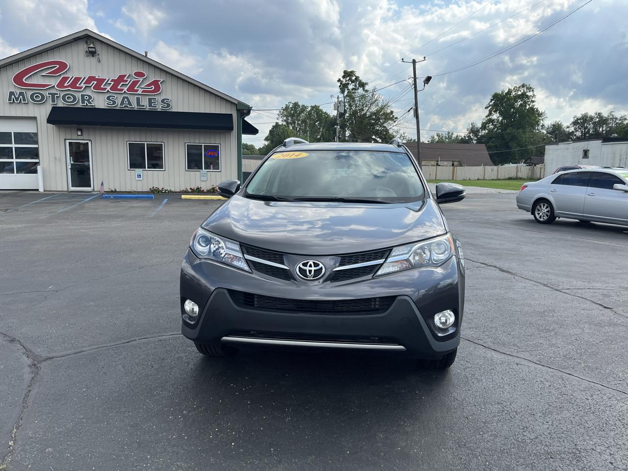 Toyota RAV4 XLE AWD 2014