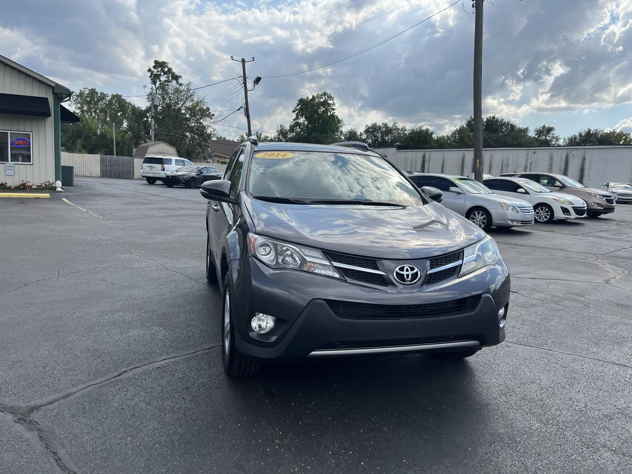 Toyota RAV4 XLE AWD 2014