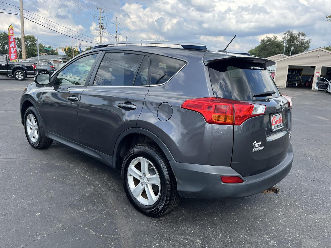 Toyota RAV4 XLE AWD 2014