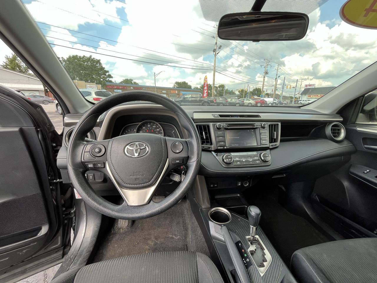 Toyota RAV4 XLE AWD 2014
