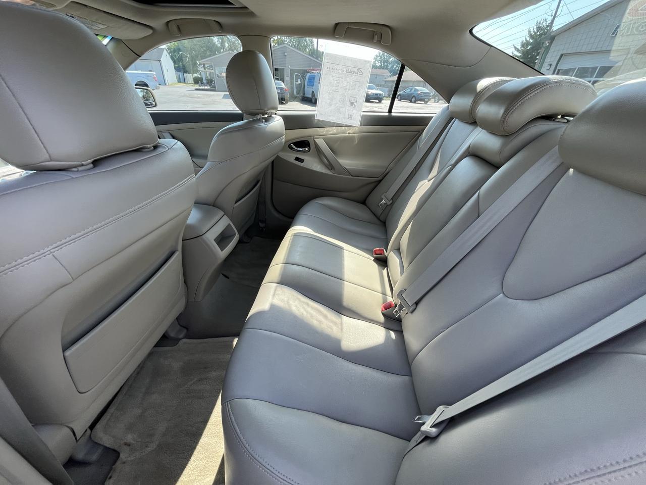 Toyota Camry LE 2007