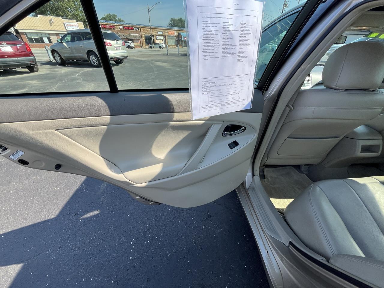 Toyota Camry LE 2007