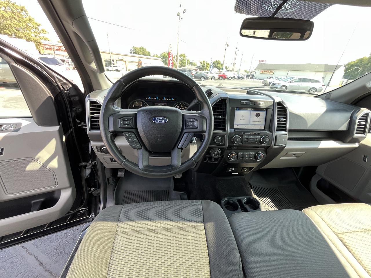 Ford F-150 XLT 4WD SuperCrew 5.5' Box 2017