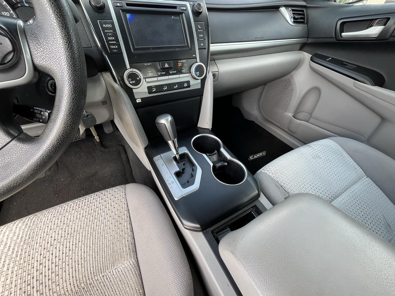 Toyota Camry XLE 2013