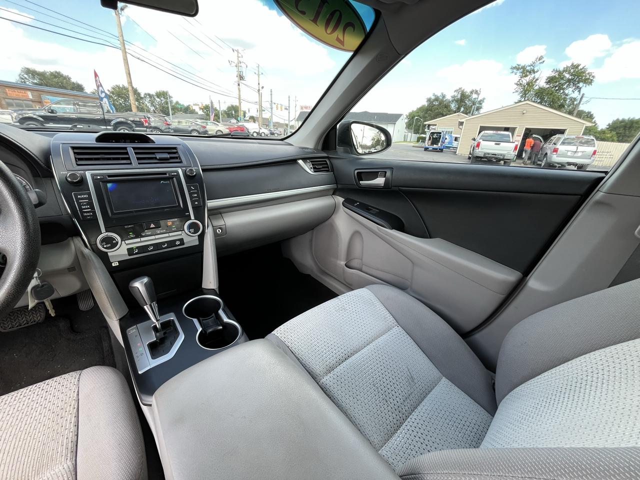 Toyota Camry XLE 2013