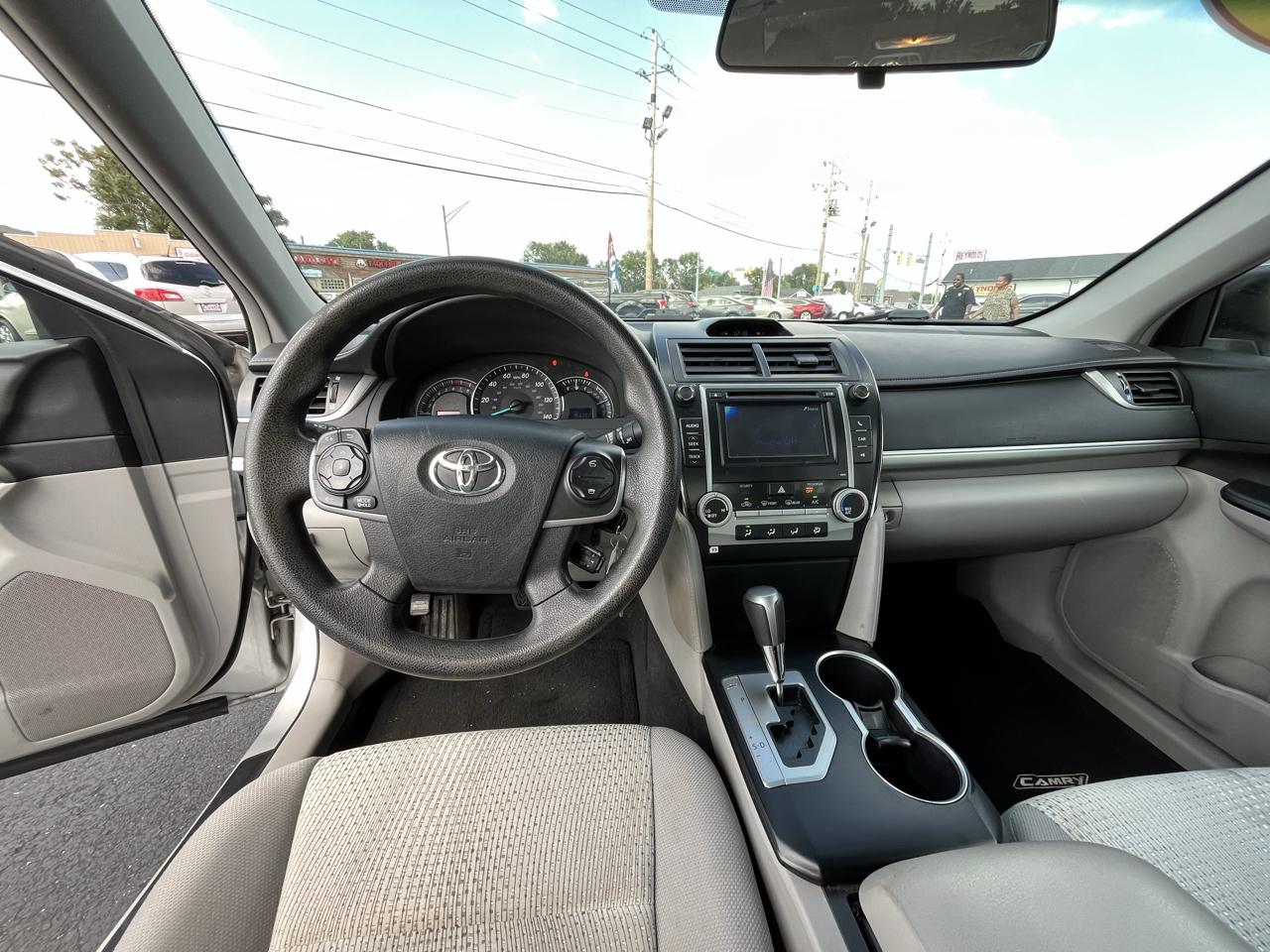 Toyota Camry XLE 2013