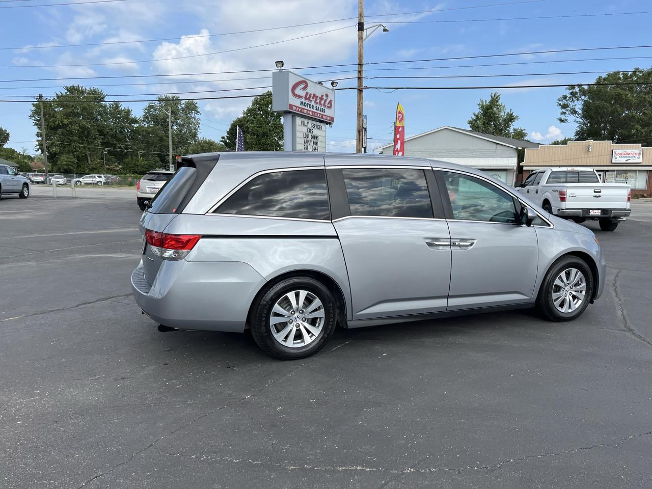 Honda Odyssey SE 2016