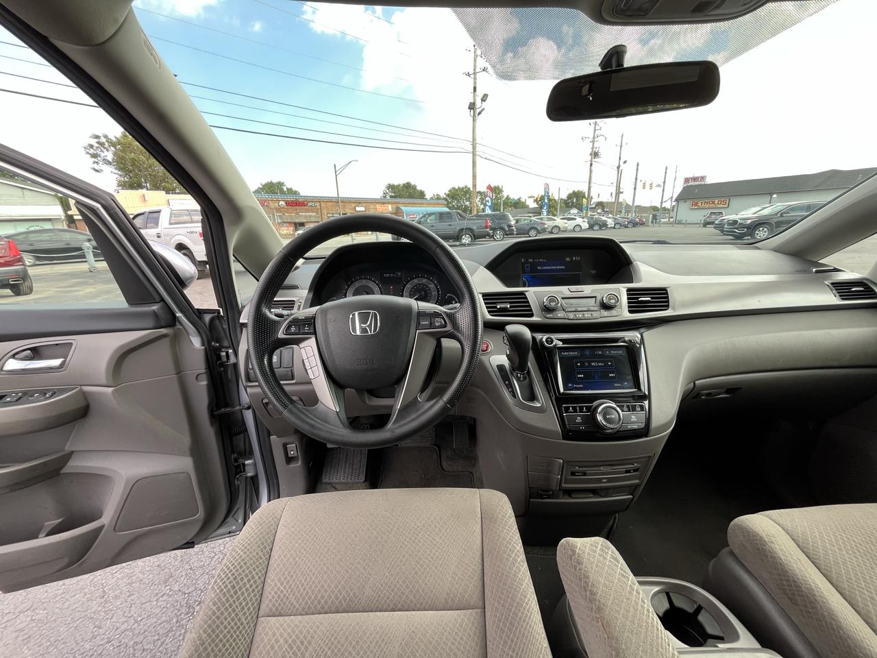Honda Odyssey SE 2016
