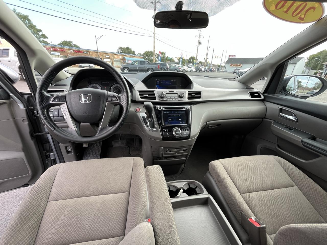 Honda Odyssey SE 2016